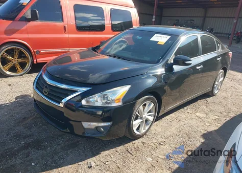 2013 Nissan Altima 2.5 z USA, uszkodzony, nr VIN 1N4AL3AP7DN464734